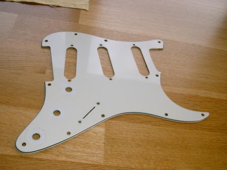 1974 CLEAN ORIGINAL FENDER STRAT PICKGUARD