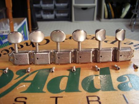 1957 EXCELLENT SHAPE ORIG STRAT TUNERS CLEAN SOLID SET