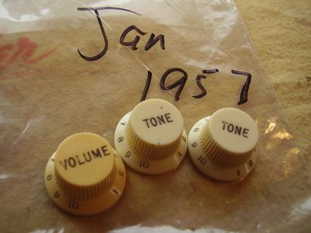 1957 ORIG FENDER STRATOCASTER VOL & TONE KNOBS