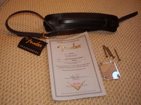 1960 Relic 2005 Fender Strat Neck Plate & COA & Strap
