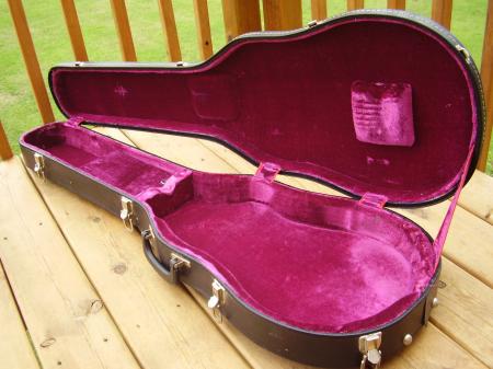 1969 Gibson les Paul Custom Excellent Shape Case