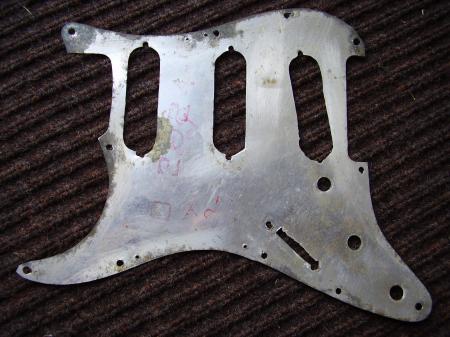 1963  ORIG PICKGUARD SHIELD PRE CBS