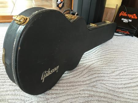 1970 Gibson  LS 6 Black Tolex Case 