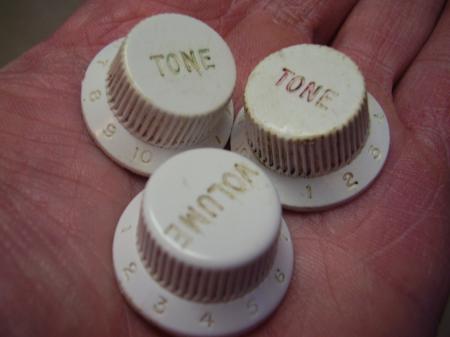 1955 ORIG BAKELITE FENDER STRAT KNOBS