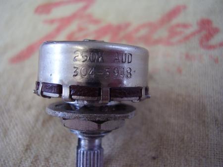1959 ORIG FENDER STRATOCASTER VOL POT