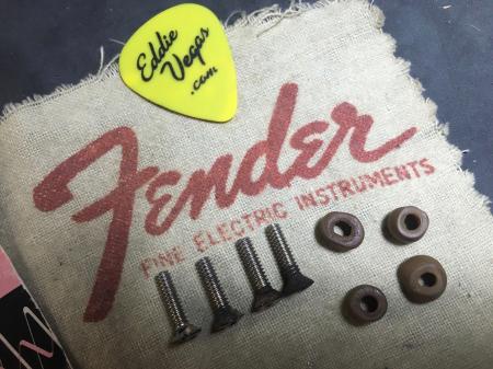 1957 ORIG 4 Pickup Screws With 4 Rubber Spacer Fender Stratocaster