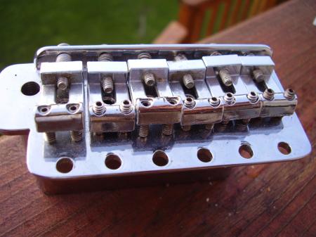 1972 ORIG CLEAN CLEAN FENDER STRAT BRIDGE