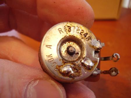 1982 Fullerton 1962-1957 RI USA Fender Strat Vol Pot