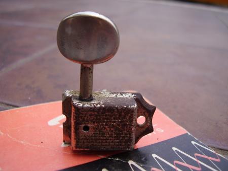 1956 ORIG LOW E Single Line Tuner