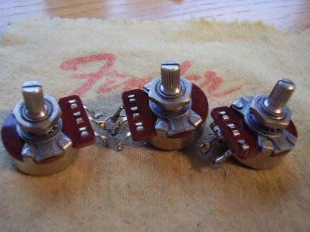 1988 ORIG FENDER STRAT POTS