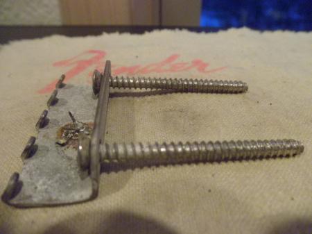 1964 ORIG PRE CBS FENDER STRAT TREMOLO CLAW