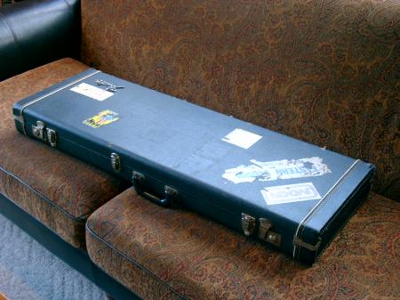 1975 ORIGINAL FENDER STRAT CASE