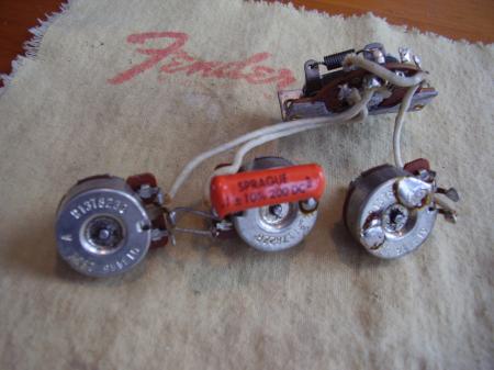 1982 Fullerton 1962 RI USA Fender Strat Pots & 3-Way