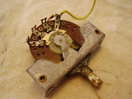 1975 Fender Stratocaster 5 way Switch