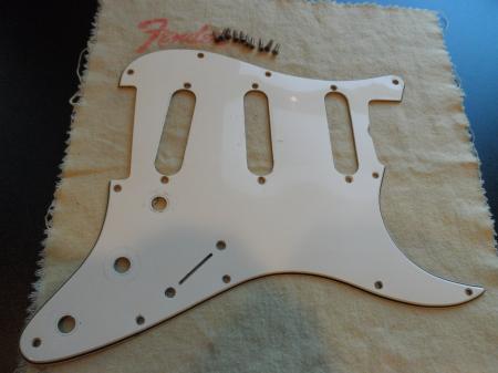 1969 Orig Pearliod back Fender Stratocaster MINT Pickguard