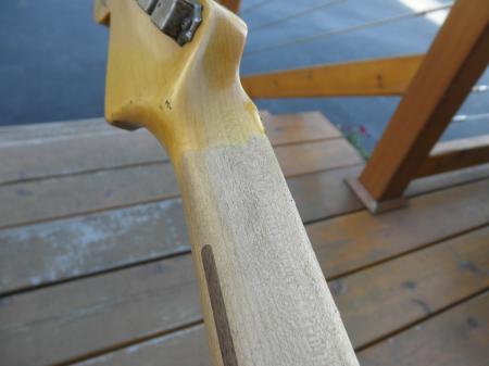 1957 KILLER SUPER RELIC 2 TONE V Neck Profile  FENDER STRAT 2010