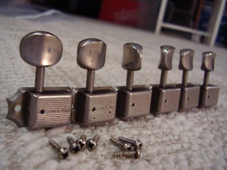 1955 ORIGINAL FENDER STRAT TUNERS. CLEAN SET