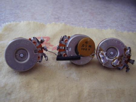 1972 ORIG FENDER STRAT POTS
