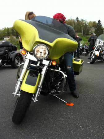 Eddie Vegas Shop www.eddievegas.com Fender Strat Land Review 